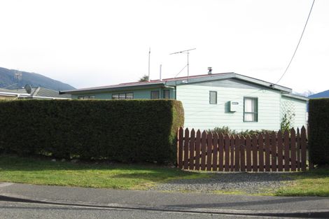 Photo of property in 53 Matai Street, Te Anau, 9600