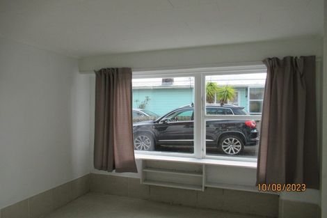 Photo of property in 55a View Road, Henderson, Auckland, 0612