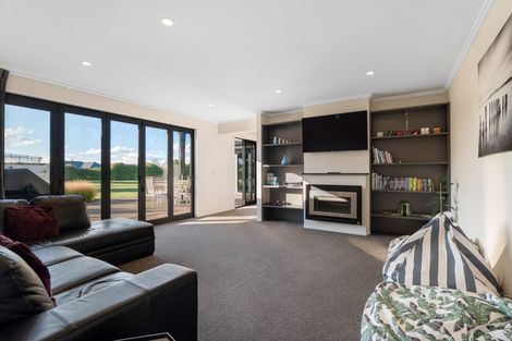 Photo of property in 19 Taylor Place, Prebbleton, Christchurch, 7676