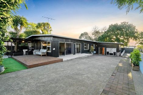 Photo of property in 517 Weymouth Road, Weymouth, Auckland, 2103