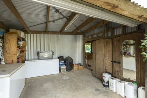 Photo of property in 77 Matarikoriko Road, Brixton, Waitara, 4382