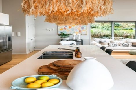 Photo of property in 39a Miro Road, Palm Beach, Waiheke Island, 1081