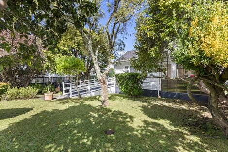 Photo of property in 31 Tasman Avenue, Mount Albert, Auckland, 1025