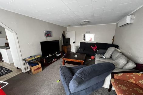 Photo of property in 2a Robson Street, Stokes Valley, Lower Hutt, 5019