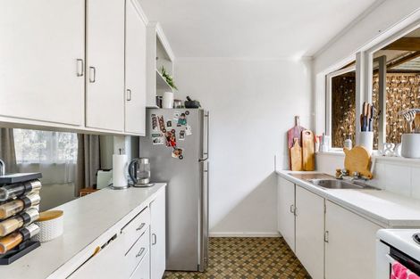 Photo of property in 58 Helena Street, Massey, Auckland, 0614