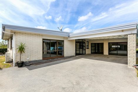 Photo of property in 31 Manu Crescent, Upper Vogeltown, New Plymouth, 4310
