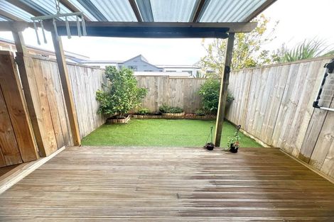 Photo of property in 6/10 Ayr Road, Pakuranga, Auckland, 2010