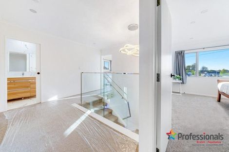 Photo of property in 39 Sunnyside Crescent, Papatoetoe, Auckland, 2025