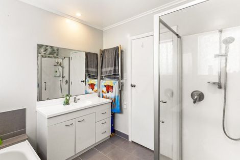 Photo of property in 39a Baird Street, Howick, Auckland, 2014