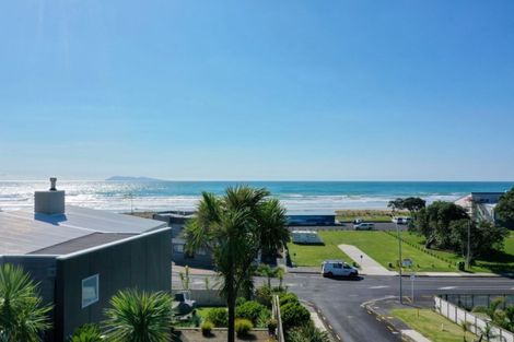 Photo of property in 24 Pacific Road, Waihi Beach, 3611