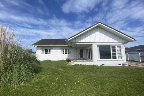 Photo of property in 828 Gladstone Road, Te Hapara, Gisborne, 4010