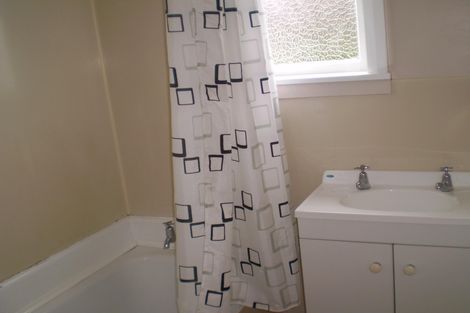 Photo of property in 222 College Street, West End, Palmerston North, 4412