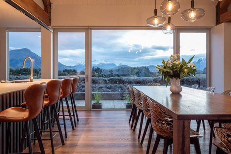 Photo of property in 97 Cotter Avenue, Arrowtown, 9302