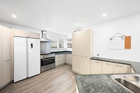 Photo of property in 83 Bryant Road, St Andrews, Hamilton, 3200