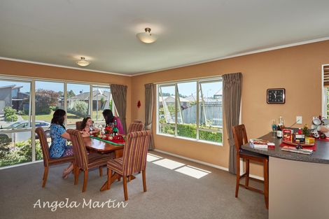 Photo of property in 18 Meridian Grove, Kelvin Grove, Palmerston North, 4414