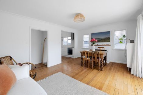 Photo of property in 4a Valley Road, Mount Maunganui, 3116