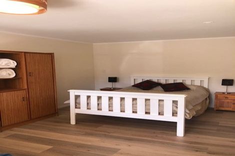 Photo of property in 65 Harper Road, Waimarama, Havelock North, 4294