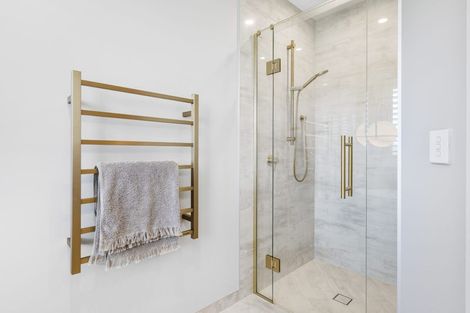 Photo of property in 342 Manutahi Road, Lepperton, New Plymouth, 4372