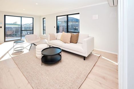 Photo of property in 33 Booker Drive, Tuakau, 2121