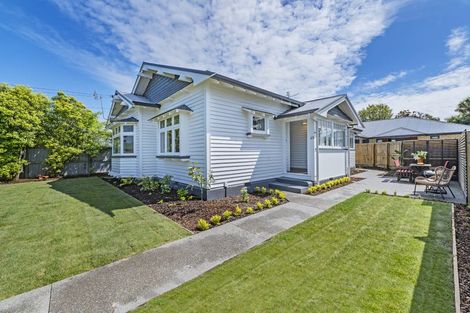 Photo of property in 15 Cardiff Avenue, Somerfield, Christchurch, 8024