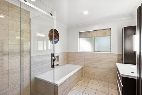 Photo of property in 10 Derby Close, Prebbleton, 7604