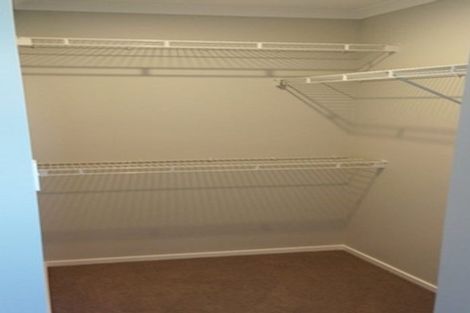 Photo of property in 4 Whakato Avenue, Kumeu, 0810