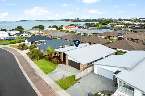 Photo of property in 9 Trevally Place, Snells Beach, 0920
