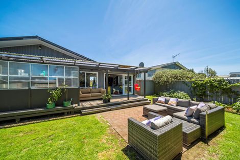 Photo of property in 89 Clawton Street, Westown, New Plymouth, 4310