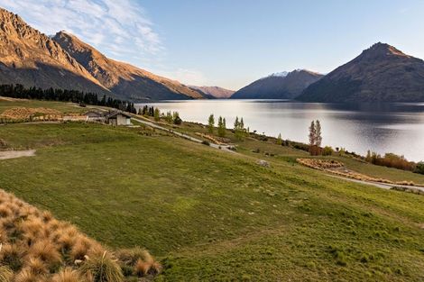 Photo of property in 2 Nathanael Place, Drift Bay, Queenstown, 9371