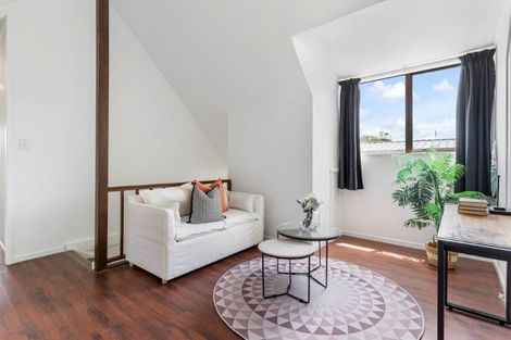 Photo of property in 9a Brandon Road, Manly, Whangaparaoa, 0930