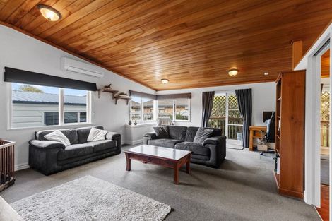 Photo of property in 49c Martyn Street, Waiuku, 2123