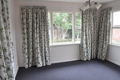 Photo of property in 1 Oakhurst Place, Russley, Christchurch, 8042