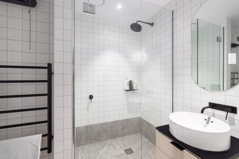 Photo of property in 3/360 Montreal Street, Christchurch Central, Christchurch, 8013