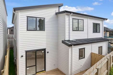 Photo of property in 49b Vera Road, Te Atatu South, Auckland, 0610