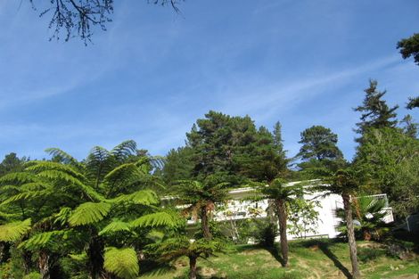 Photo of property in 154 Kamahi Street, Stokes Valley, Lower Hutt, 5019