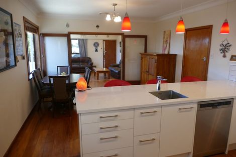 Photo of property in 711 Maitland Crescent, Mayfair, Hastings, 4122