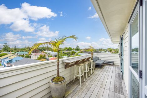 Photo of property in 507/26 Morningside Drive, Morningside, Auckland, 1025