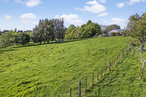 Photo of property in 92 Hickman Road, Onaero, Urenui, 4375