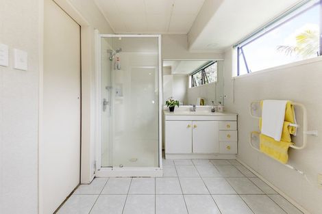 Photo of property in 4 Riksha Place, Conifer Grove, Takanini, 2112