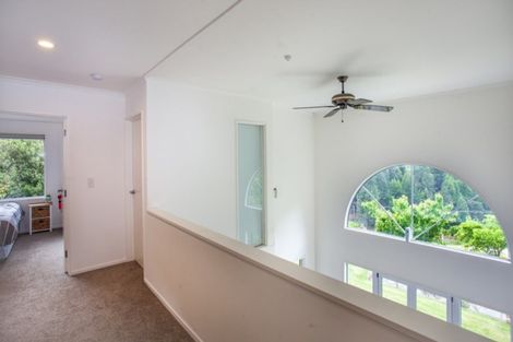 Photo of property in 11 Mcchesney Road, Arthurs Point, Queenstown, 9371