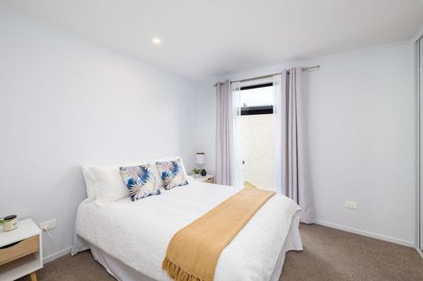 Photo of property in 4/10 New Brighton Road, Shirley, Christchurch, 8061