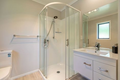 Photo of property in 5 Windsor Road, Waipawa, 4210