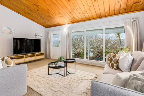 Photo of property in 25 Palm Grove, Belmont, Lower Hutt, 5010