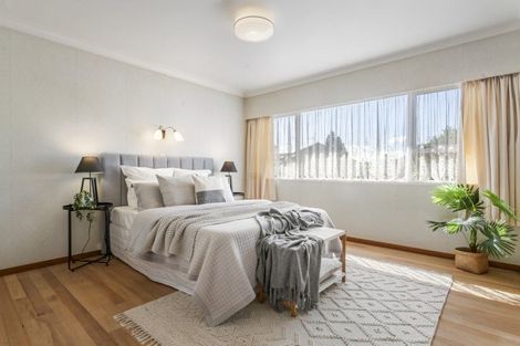 Photo of property in 384 Otumoetai Road, Otumoetai, Tauranga, 3110