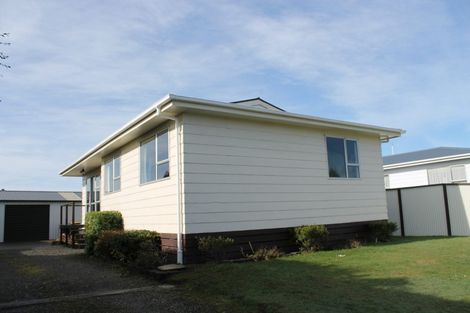 Photo of property in 21 O'byrne Street, Waikiwi, Invercargill, 9810