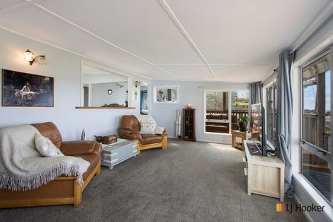 Photo of property in 17 The Crescent, Waihi Beach, 3611