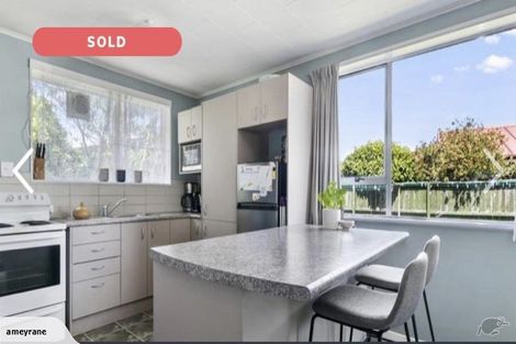 Photo of property in 18b Reese Jones Grove, Maungaraki, Lower Hutt, 5010