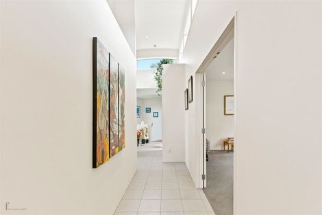 Photo of property in 8 Graceview Way, West Harbour, Auckland, 0618