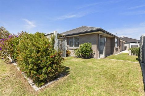 Photo of property in 48 Blanche Road, Papamoa Beach, Papamoa, 3118