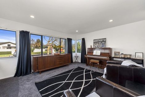 Photo of property in 12 Gallery Grove, Flagstaff, Hamilton, 3210